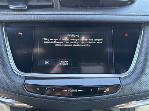 Used 2019 Cadillac XT5 Premium Luxury image 22