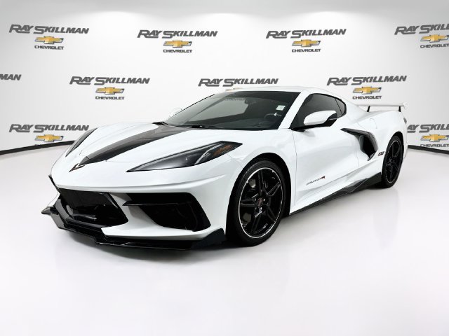 Used 2023 Chevrolet Corvette Stingray Coupe w/ 1LT RWD image 3