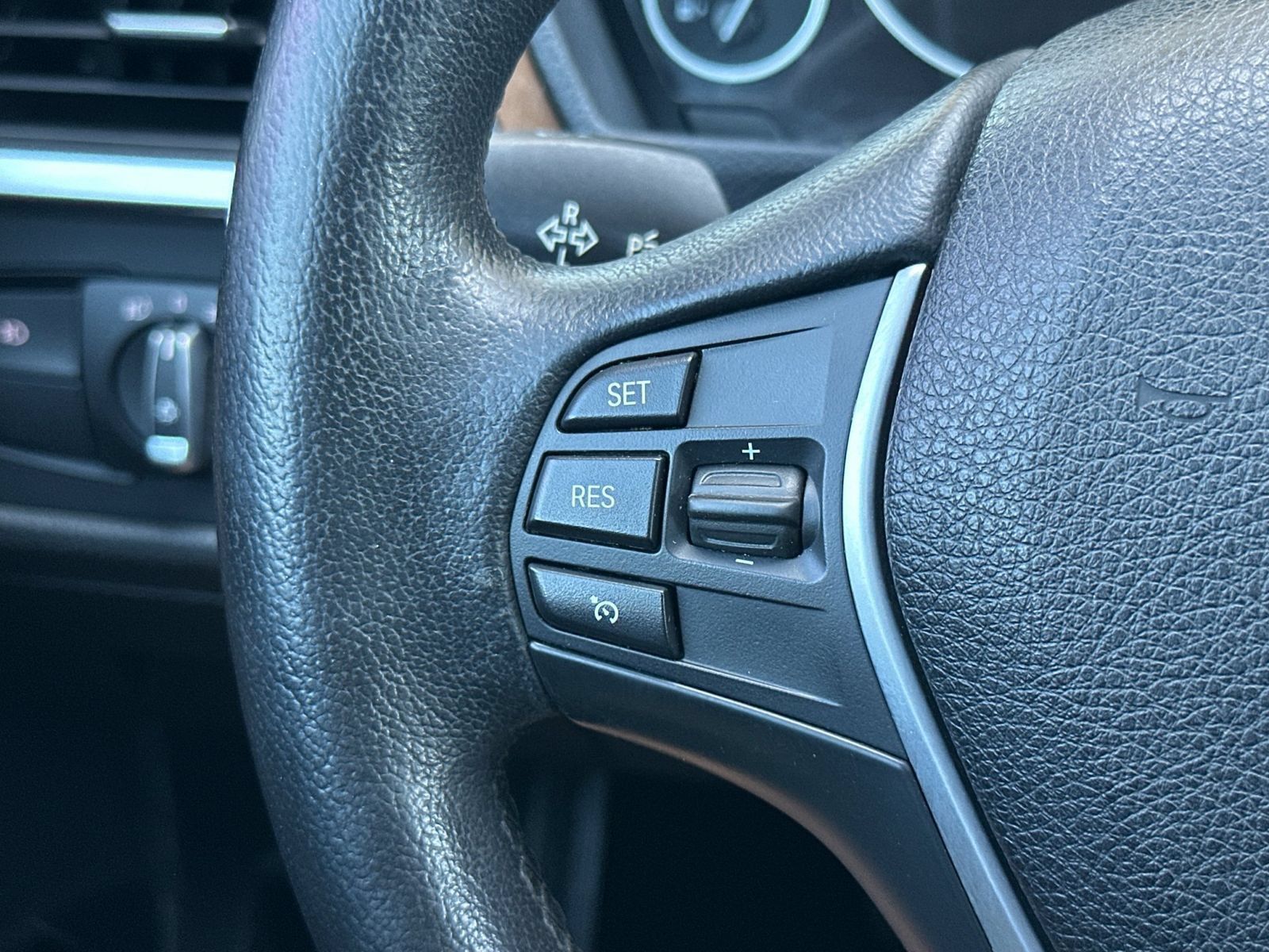 Used 2015 BMW 328i Sedan RWD image 24