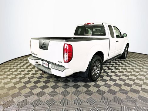 Used 2012 Nissan Frontier SV w/ Sport Appearance Pkg AWD/4WD image 10