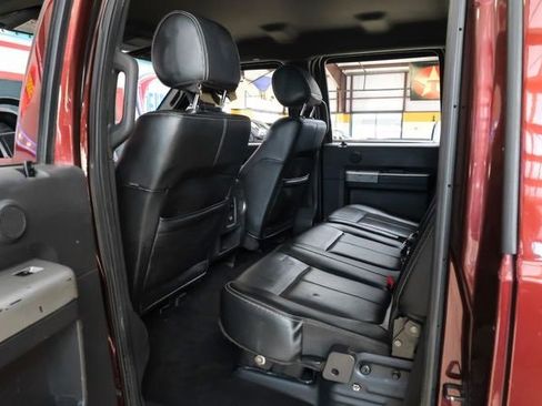 Used 2016 Ford F250 Lariat w/ Chrome Package image 33