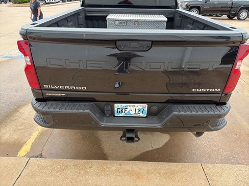 Used 2024 Chevrolet Silverado 2500 Custom w/ Custom Value Package AWD/4WD image 7