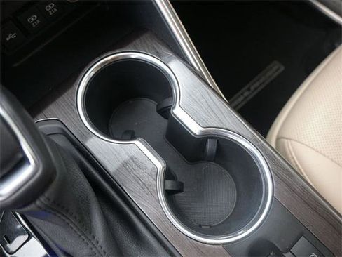 Certified 2021 Toyota Highlander Platinum image 6