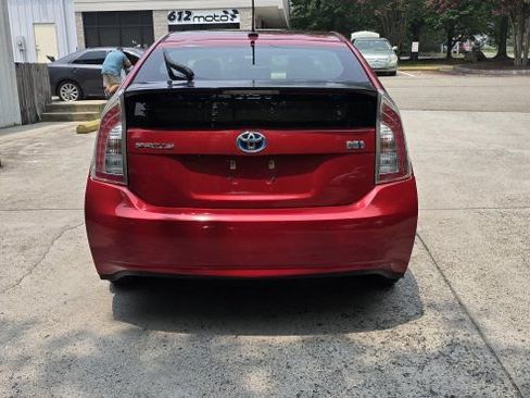Used 2013 Toyota Prius Four w/ Deluxe Solar Roof Pkg FWD image 4