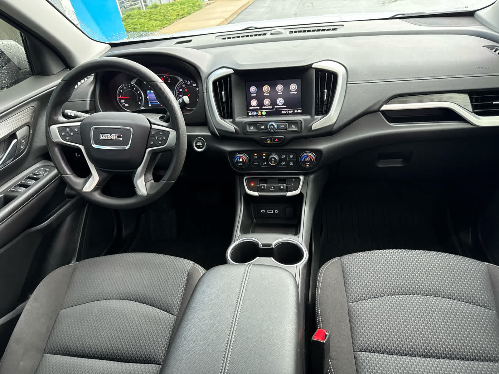 Certified 2022 GMC Terrain SLE w/ Driver Convenience Package AWD/4WD image 6