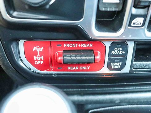 Used 2022 Jeep Gladiator Rubicon AWD/4WD image 30