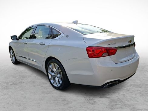 Used 2018 Chevrolet Impala Premier FWD image 4
