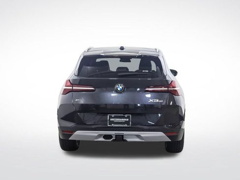 Used 2025 BMW X3 xDrive30i w/ Premium Package AWD/4WD image 4