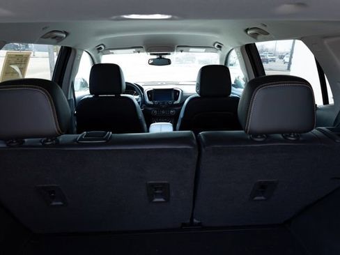 Used 2021 GMC Terrain SLT w/ Elevation Edition image 28