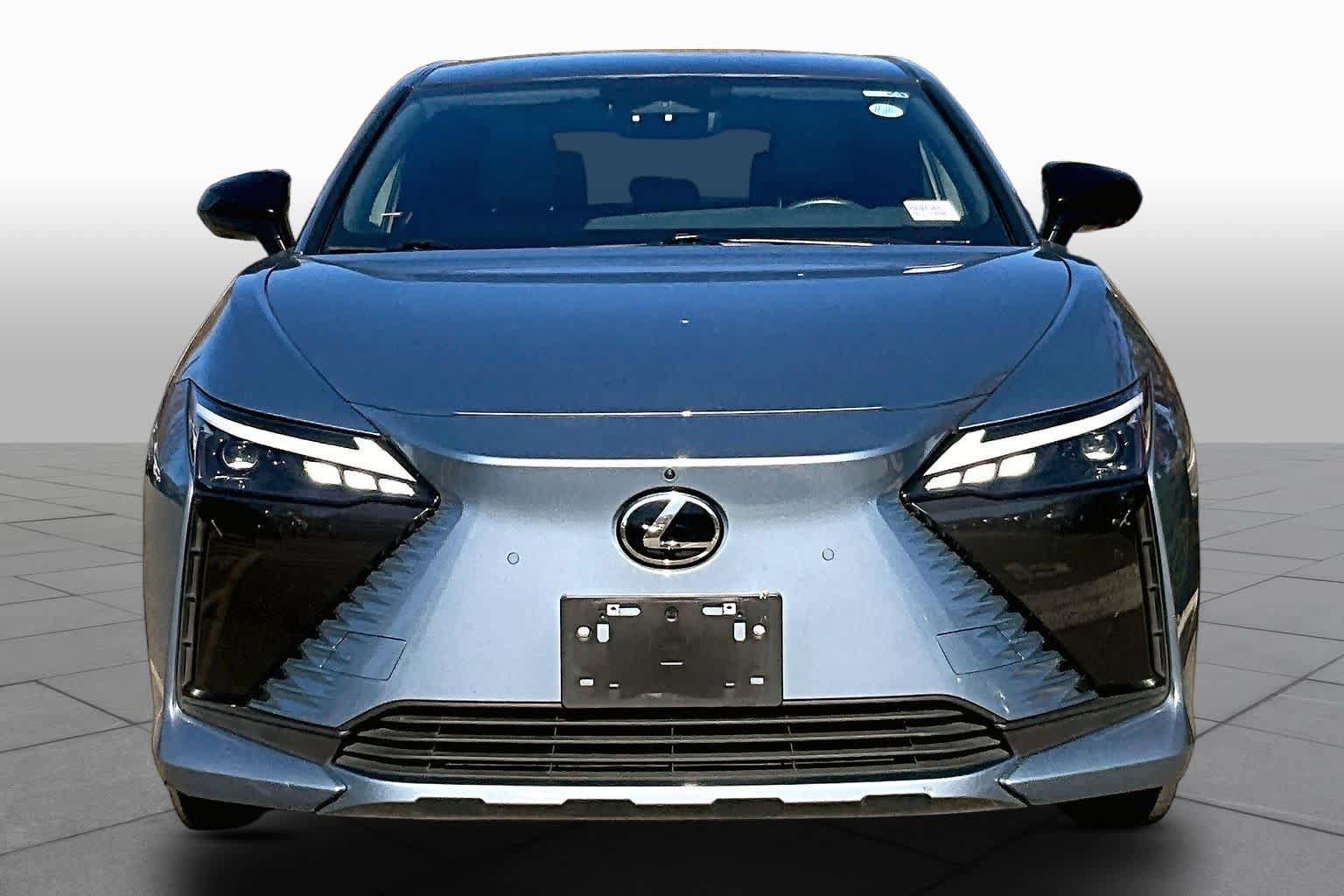 Certified 2024 Lexus RZ 450e Premium w/ Accessory Package (2T) AWD/4WD image 3
