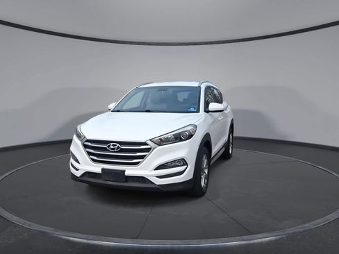 Used 2017 Hyundai Tucson SE image 3