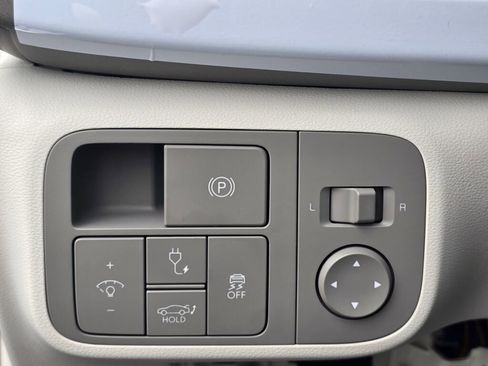 New 2025 Hyundai Ioniq 6 SEL image 27