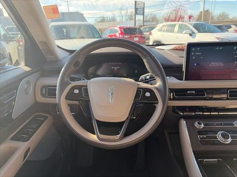 Used 2023 Lincoln Aviator Reserve w/ Equipment Group 201A AWD/4WD image 15