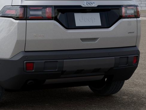 New 2026 Jeep Cherokee Overland image 13