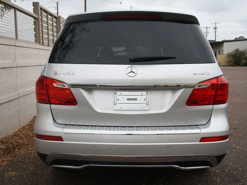 Used 2015 Mercedes-Benz GL 450 4MATIC image 6