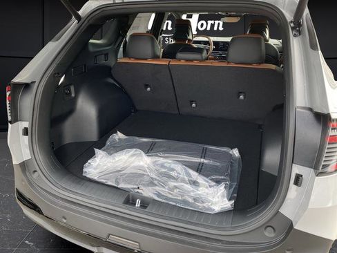 New 2026 Kia Sportage X-Line w/ X-Line Premium Package image 16