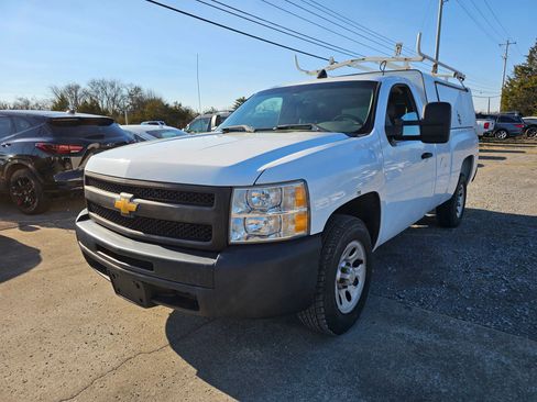 Used 2013 Chevrolet Silverado 1500 W/T image 1