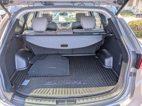 Used 2017 Hyundai Santa Fe Sport FWD image 9