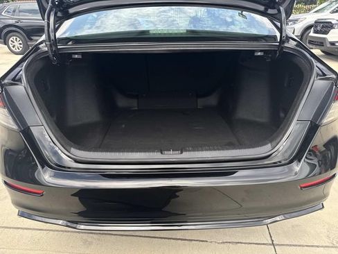Used 2023 Honda Accord Sport image 8