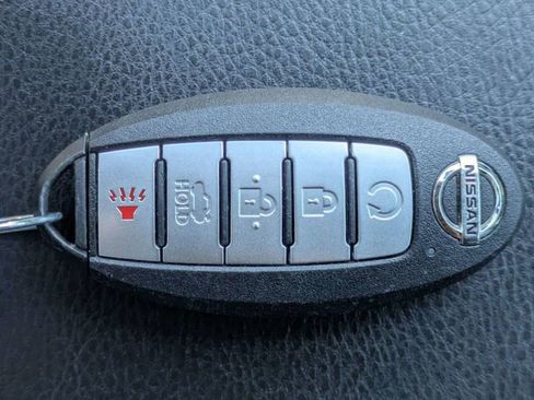 Used 2021 Nissan Maxima SR w/ Sport Mat Group FWD image 31