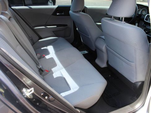 Used 2016 Honda Accord LX image 11