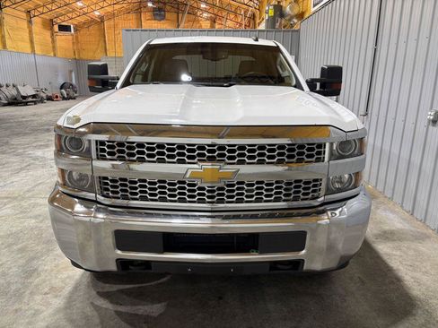 Used 2019 Chevrolet Silverado 2500 W/T AWD/4WD image 7
