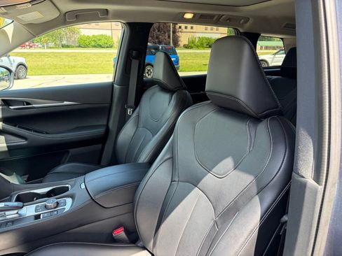 Used 2024 INFINITI QX60 Luxe AWD/4WD image 3
