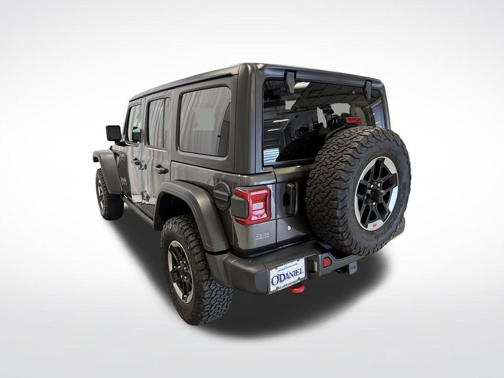 Used 2018 Jeep Wrangler Unlimited Rubicon w/ Dual Top Group AWD/4WD image 19
