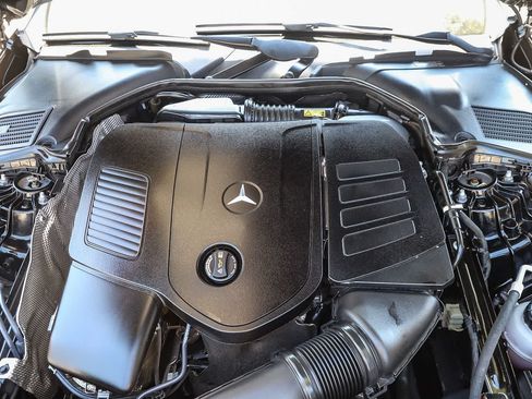 Used 2022 Mercedes-Benz C 300 Sedan image 28