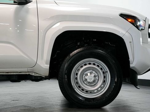 Used 2025 Toyota Tacoma SR RWD image 9