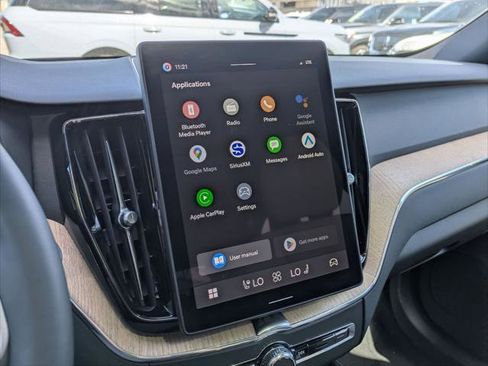 New 2026 Volvo XC60 B5 Plus w/ Protection Package Premier image 9