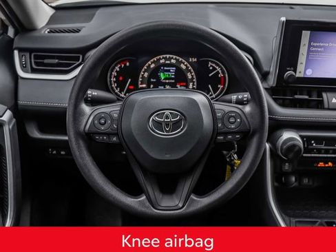 Used 2024 Toyota RAV4 LE AWD/4WD image 30