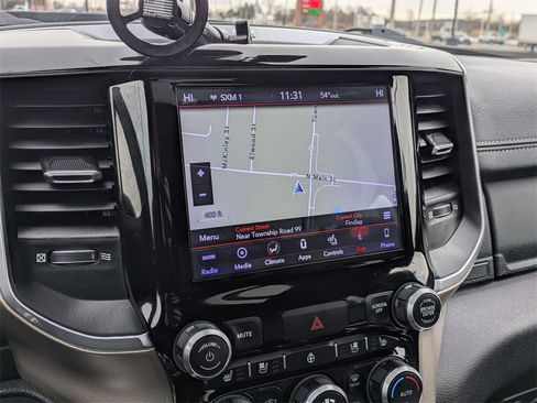 Used 2019 RAM 1500 Laramie image 14