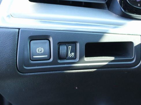 Used 2019 Cadillac XT5 Luxury image 15