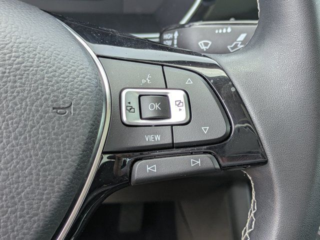 Used 2021 Volkswagen Jetta SEL FWD image 25