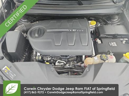 Used 2022 Jeep Cherokee Trailhawk w/ Trailer Tow Group AWD/4WD image 32