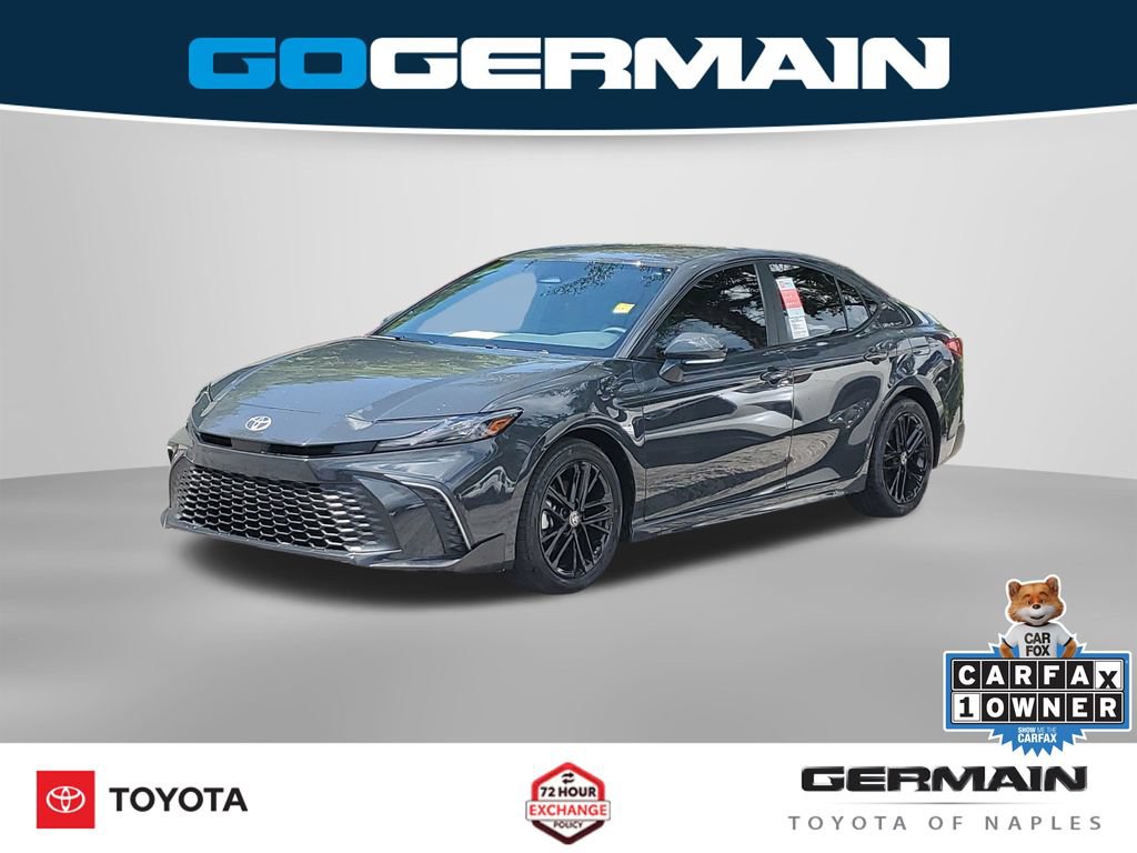 Used 2026 Toyota Camry SE FWD image 1