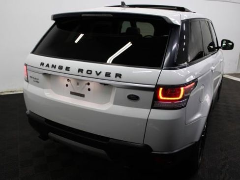 Used 2016 Land Rover Range Rover Sport HSE image 6