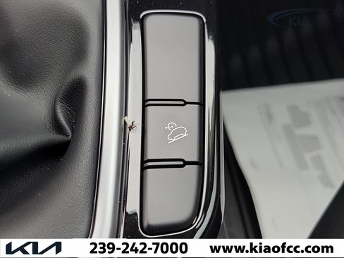 New 2026 Kia Seltos S FWD image 27