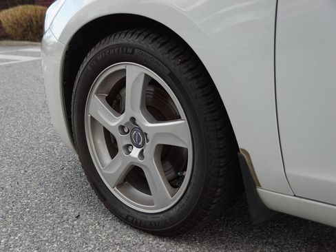 Used 2012 Volvo S60 T5 image 14