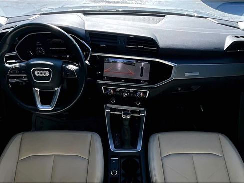 Used 2022 Audi Q3 2.0T Premium Plus image 16