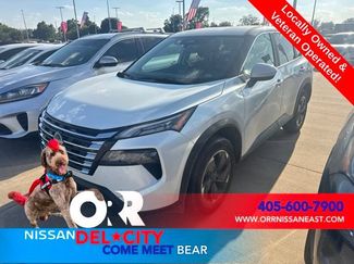 Used 2024 Nissan Rogue SV AWD/4WD video 1