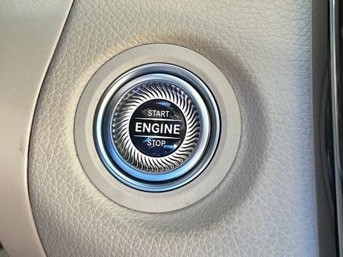 Certified 2021 Mercedes-Benz GLC 300 image 33