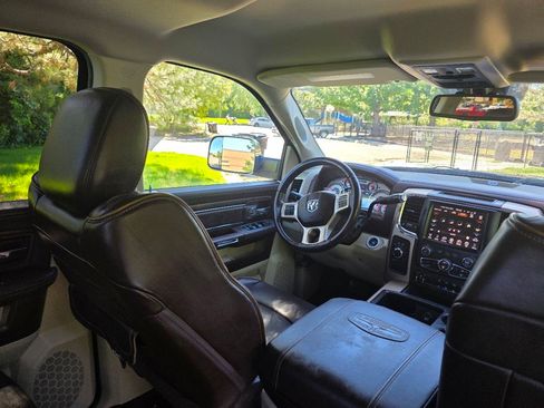 Used 2015 RAM 2500 Longhorn AWD/4WD image 18