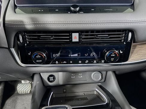 New 2026 Nissan Rogue Platinum AWD/4WD image 15