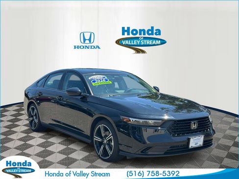 Certified 2026 Honda Accord SE image 1