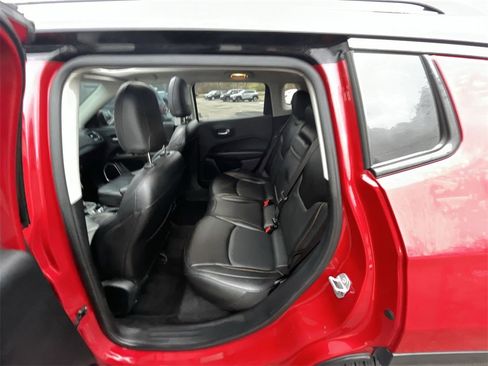 Used 2020 Jeep Compass Limited image 22