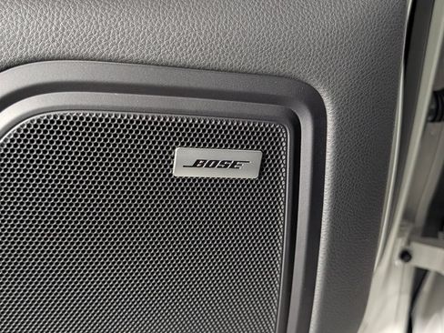 New 2026 Porsche Macan AWD/4WD image 28