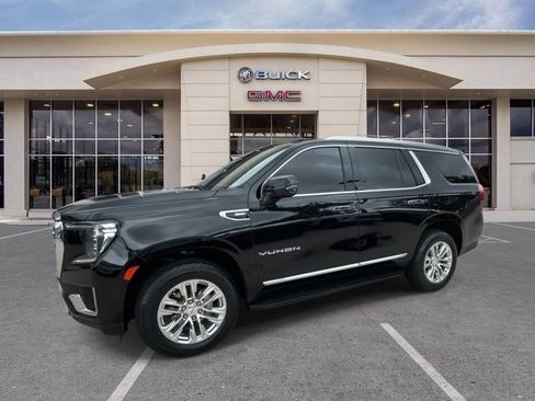 Certified 2023 GMC Yukon SLT w/ SLT Luxury Package RWD image 6