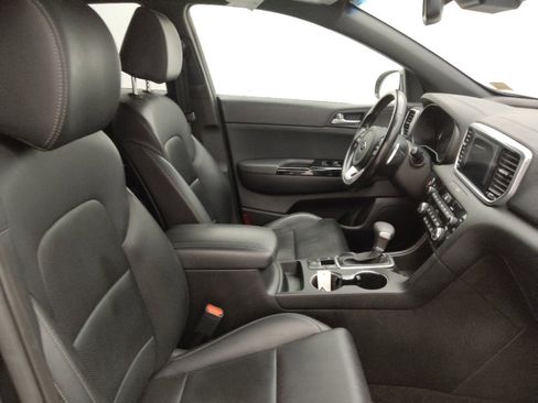 Used 2020 Kia Sportage S w/ Option Group 020 AWD/4WD image 21